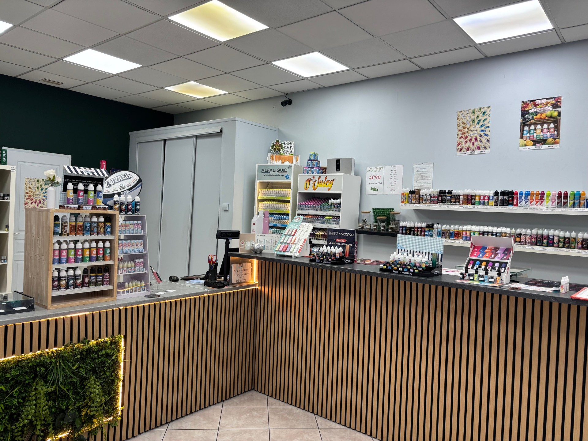 Façade de la boutique EASY SMOK